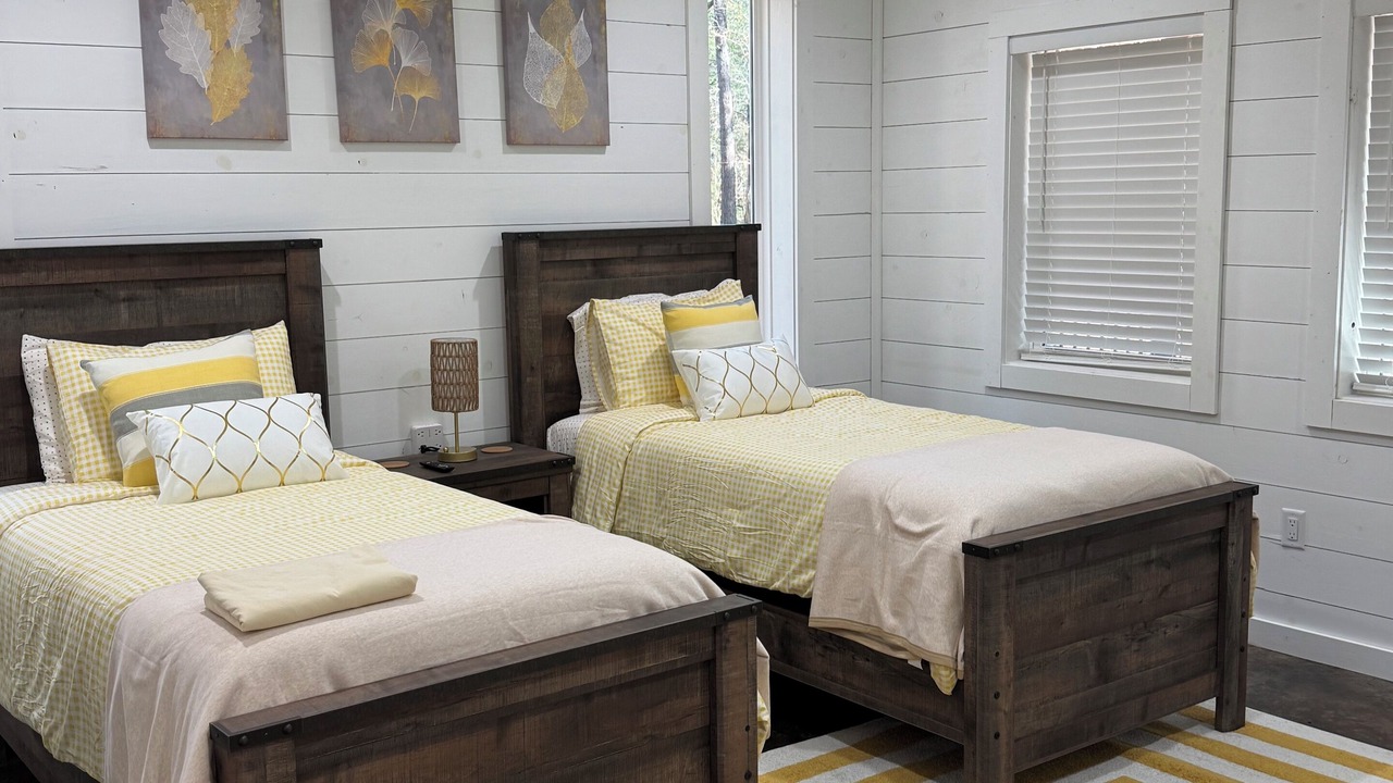 Photo of Bedroom in Broken Bow