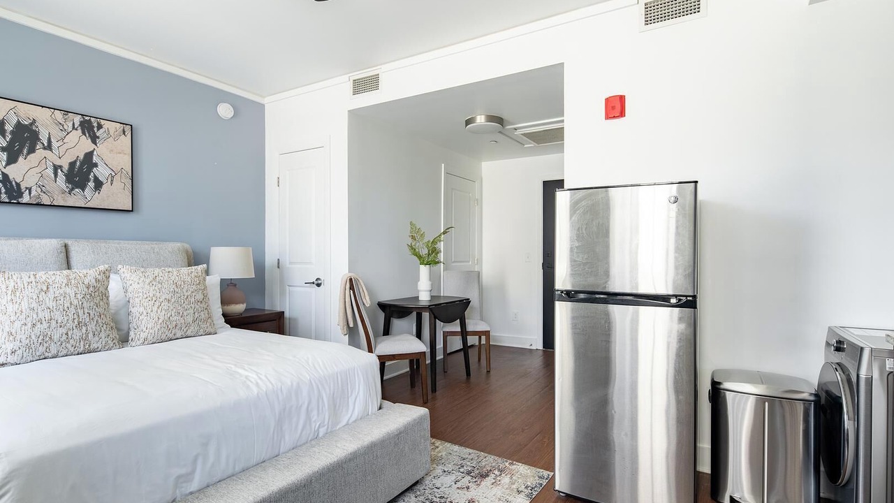 Photo of Bedroom in Financial District