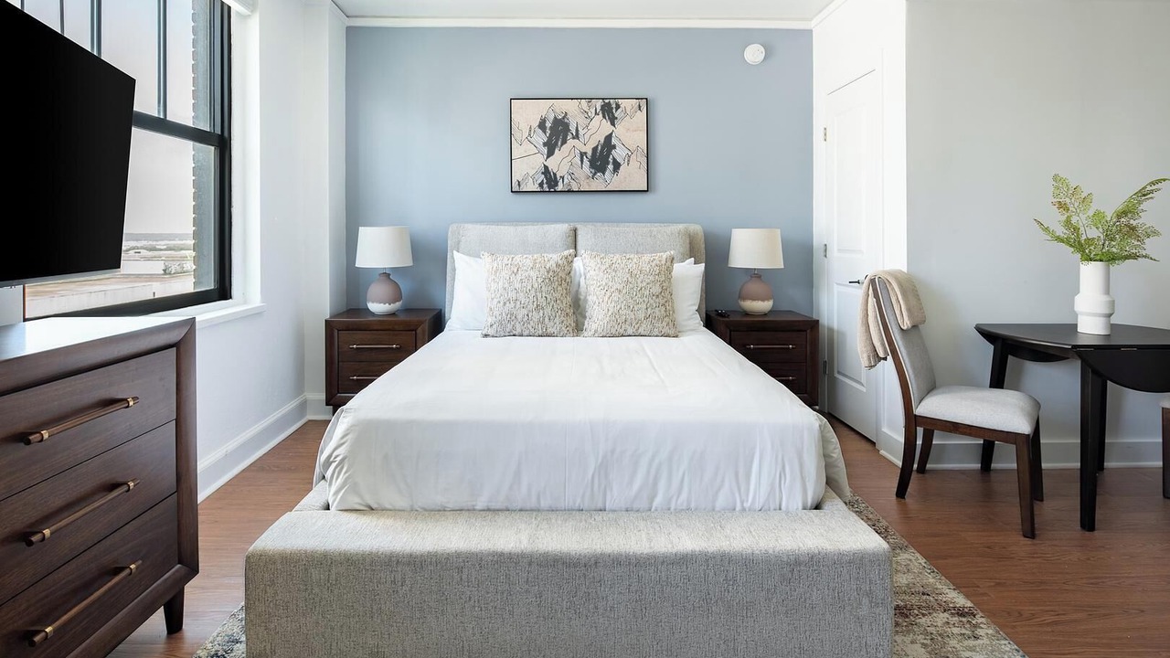 Photo of Bedroom in Financial District
