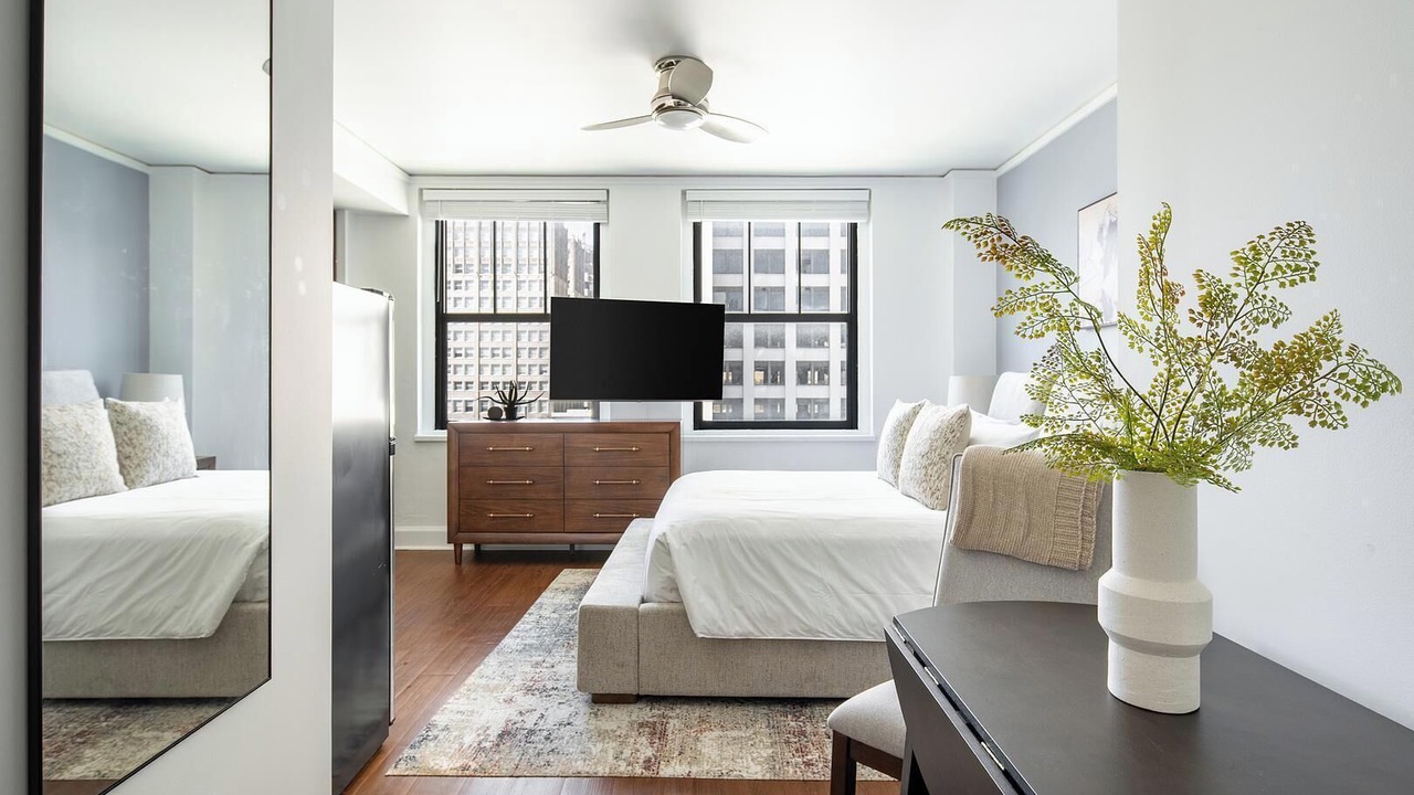 Photo of Bedroom in Financial District