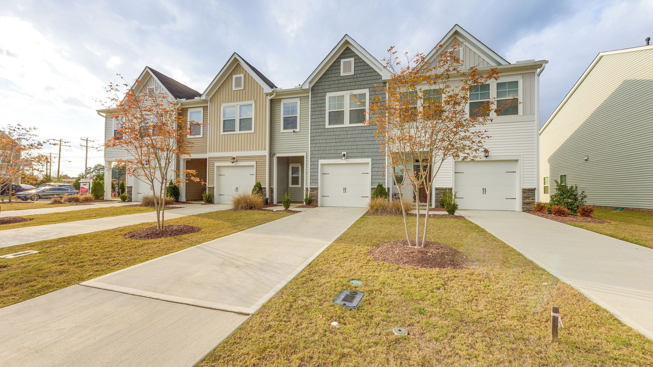 Photo of Outdoor in Smithfield