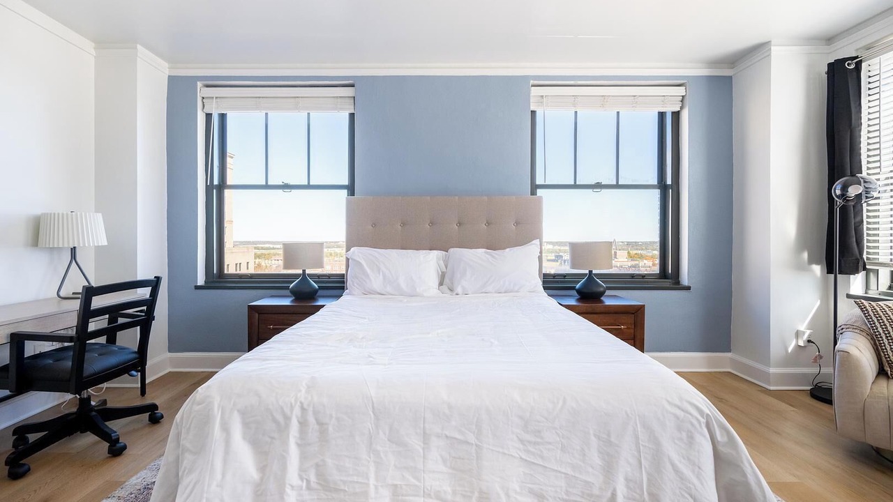 Photo of Bedroom in Financial District