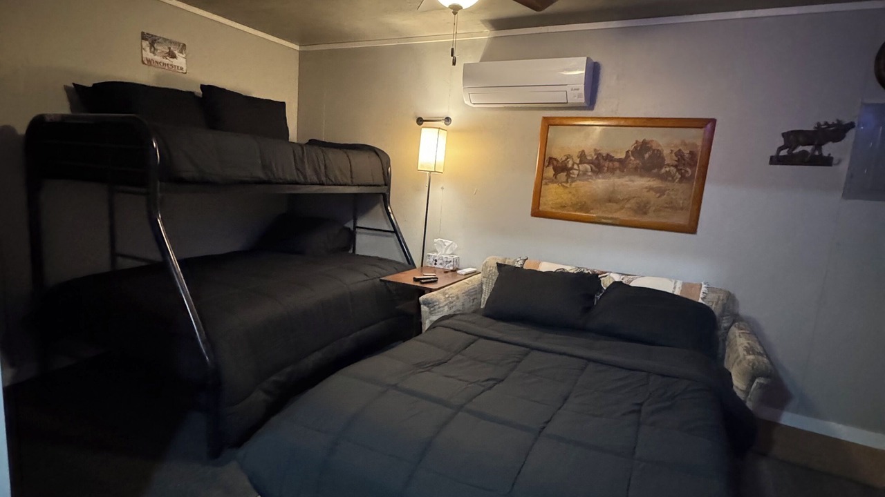 Photo of Bedroom in Thayer County
