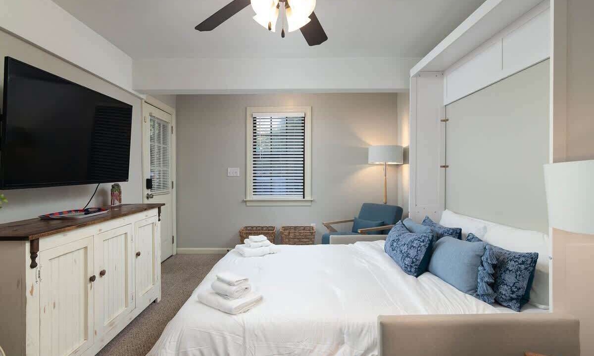 Photo of Bedroom in Oxford