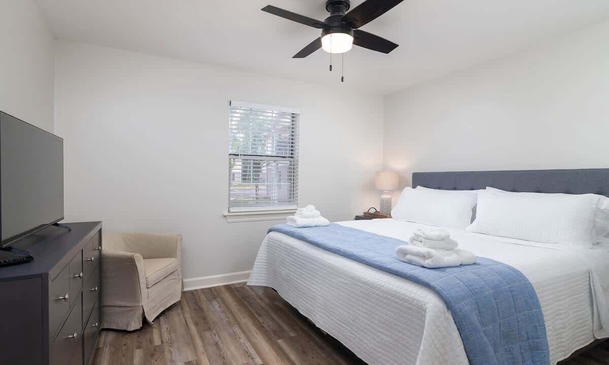 Photo of Bedroom in Oxford