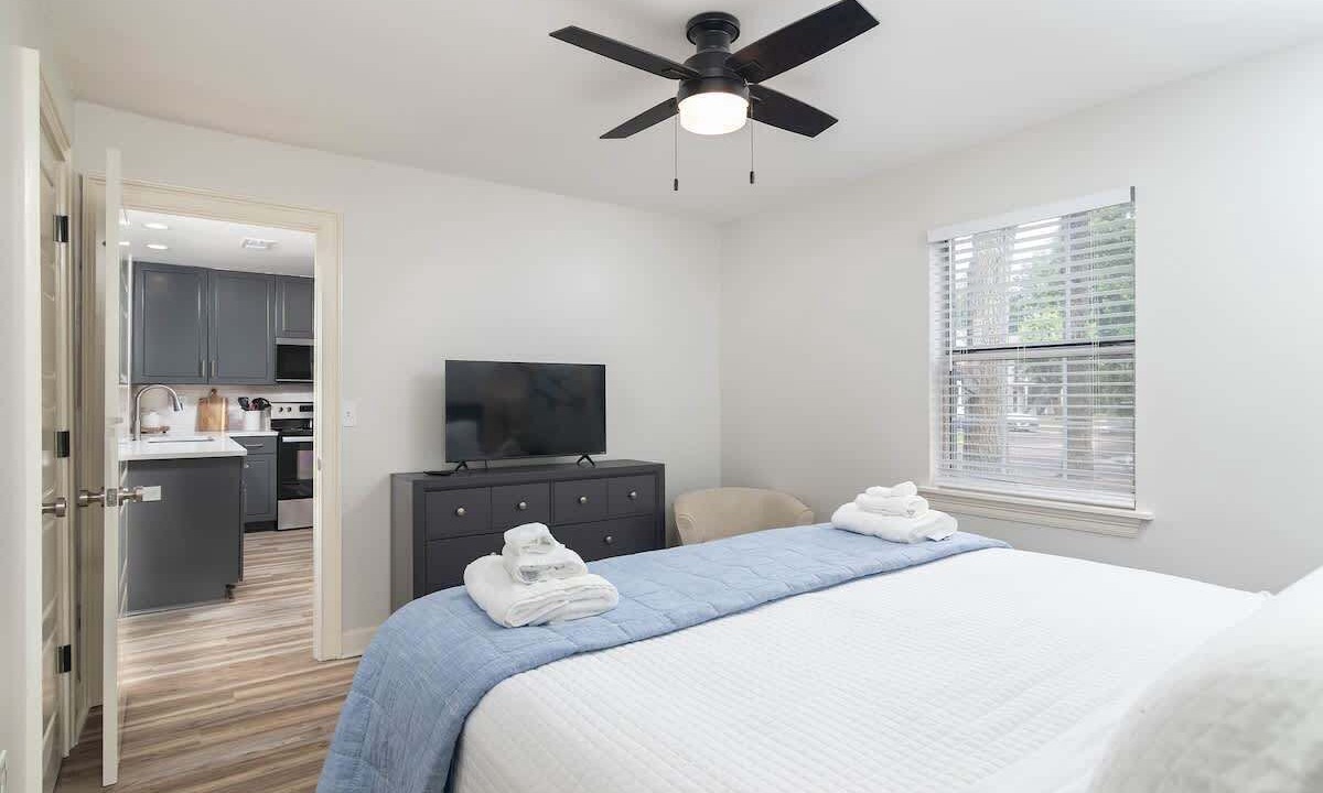 Photo of Bedroom in Oxford