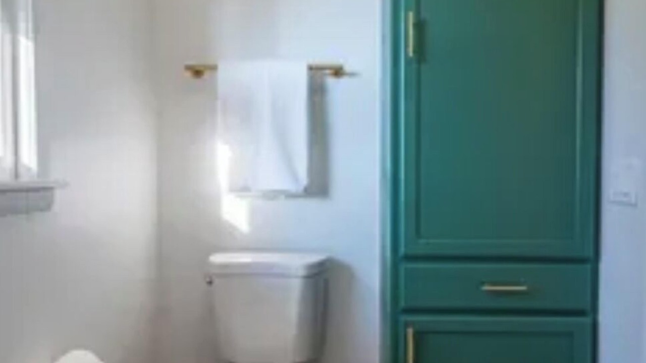 Photo of Bathroom in Lawrenceburg