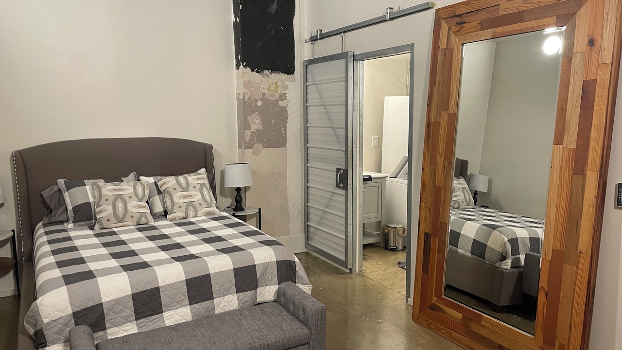 Photo of Bedroom in Old City