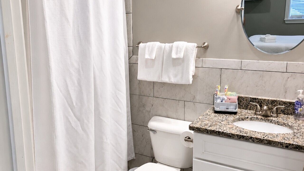 Photo of Bathroom in Historic Edgefield
