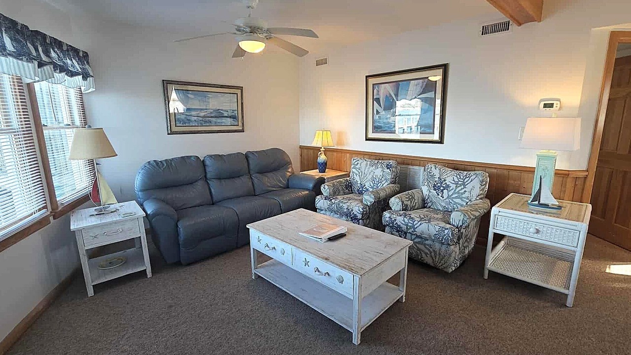 Photo of Livingroom in Ocracoke