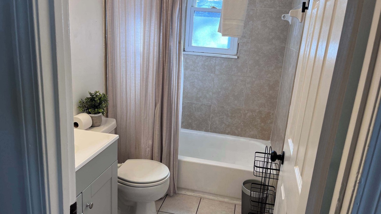 Photo of Bathroom in Buechel