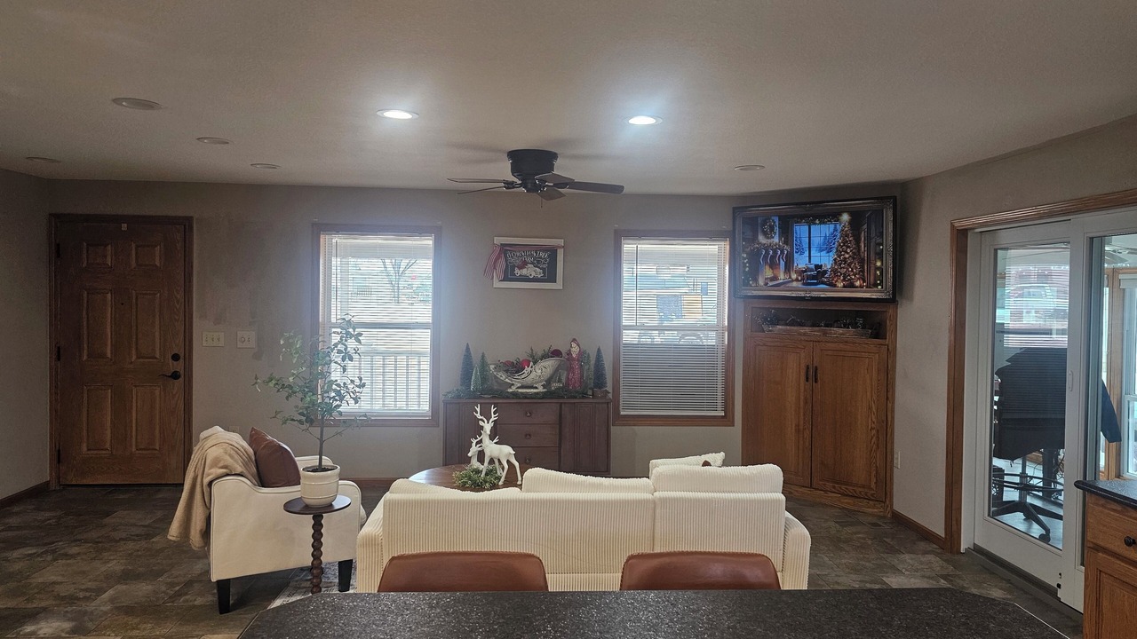 Photo of Livingroom in Seneca