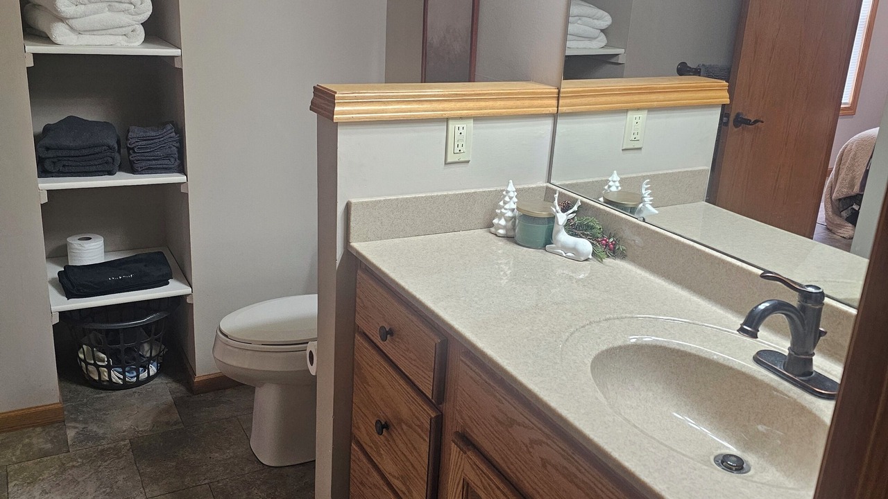 Photo of Bathroom in Seneca