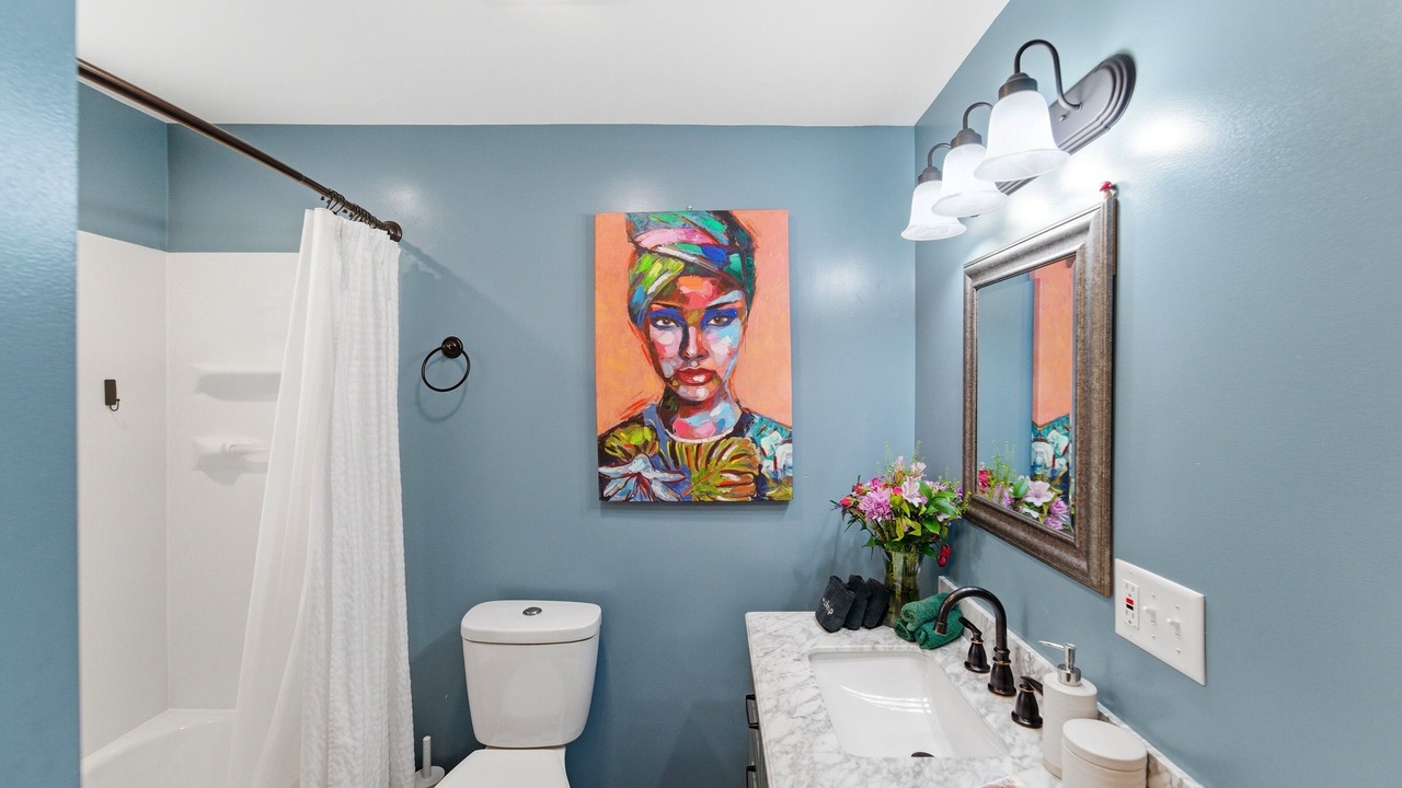 Photo of Bathroom in Garden City