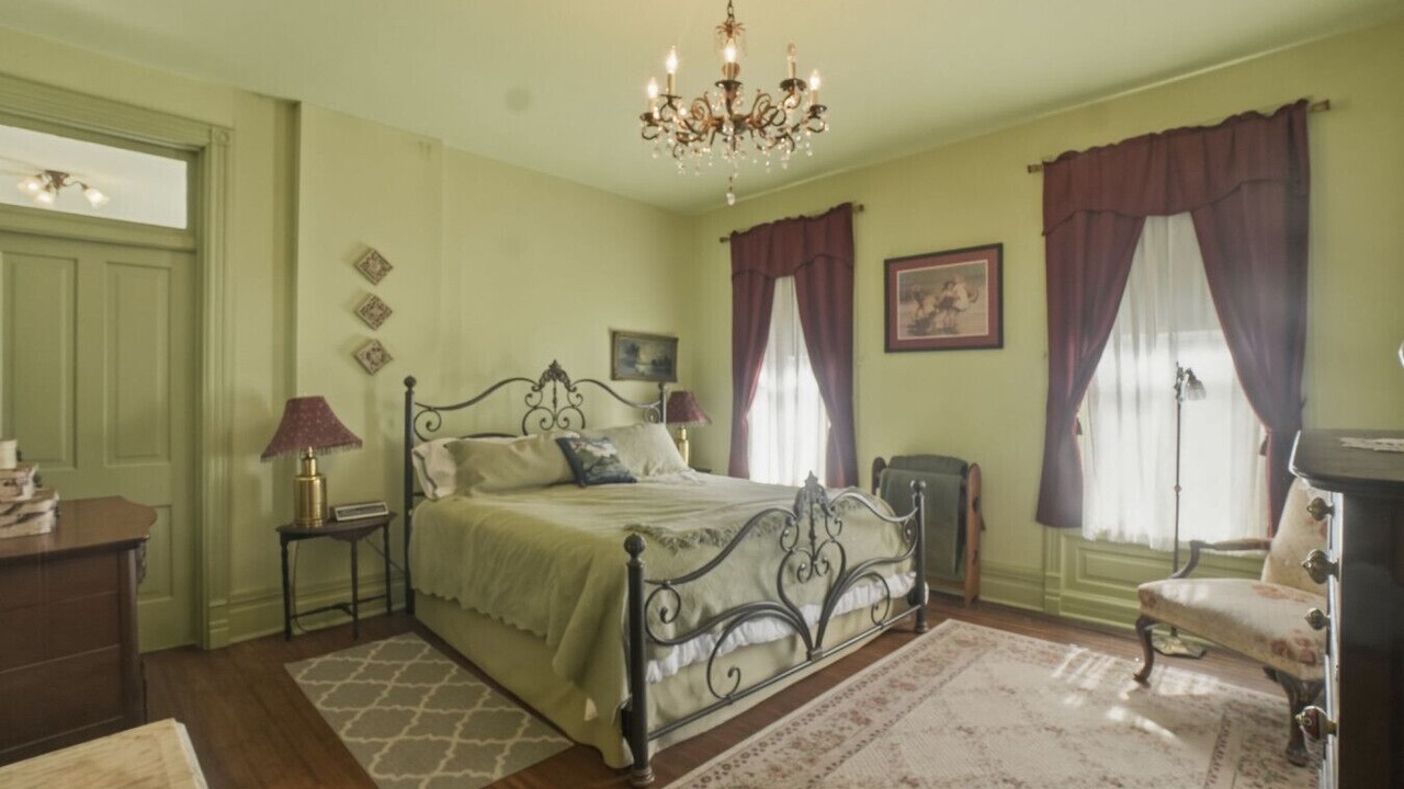 Photo of Bedroom in Council Bluffs