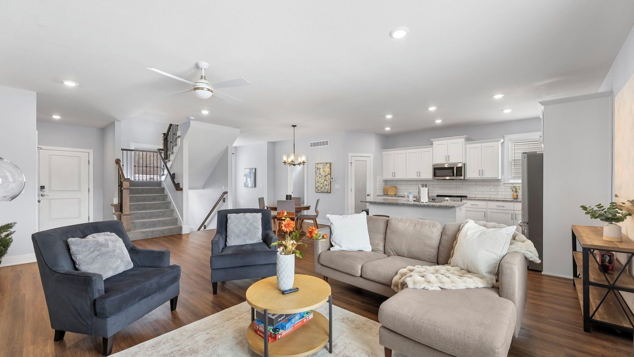 Photo of Livingroom in Raytown