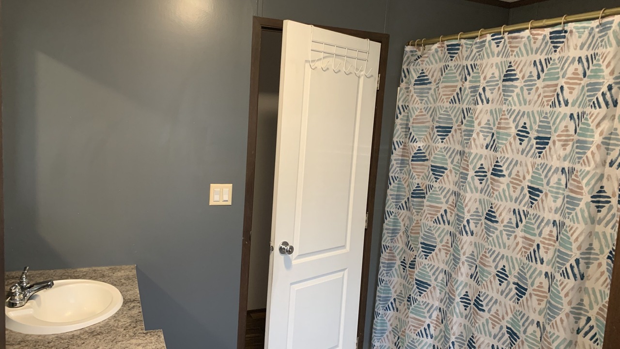 Photo of Bathroom in Wynnburg