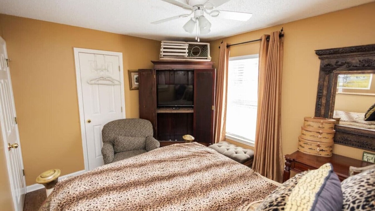 Photo of Bedroom in Sardis