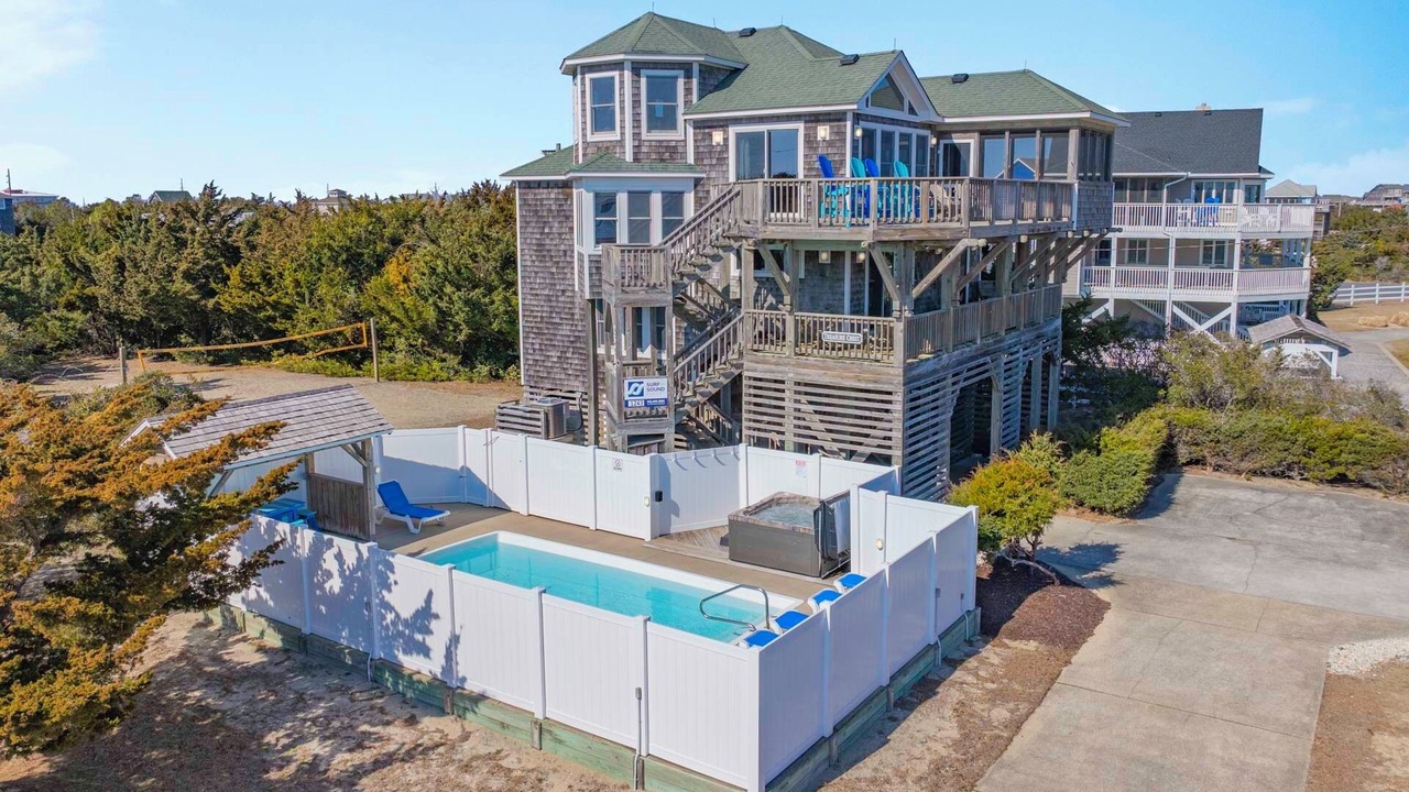 Photo of Outdoor in Waves