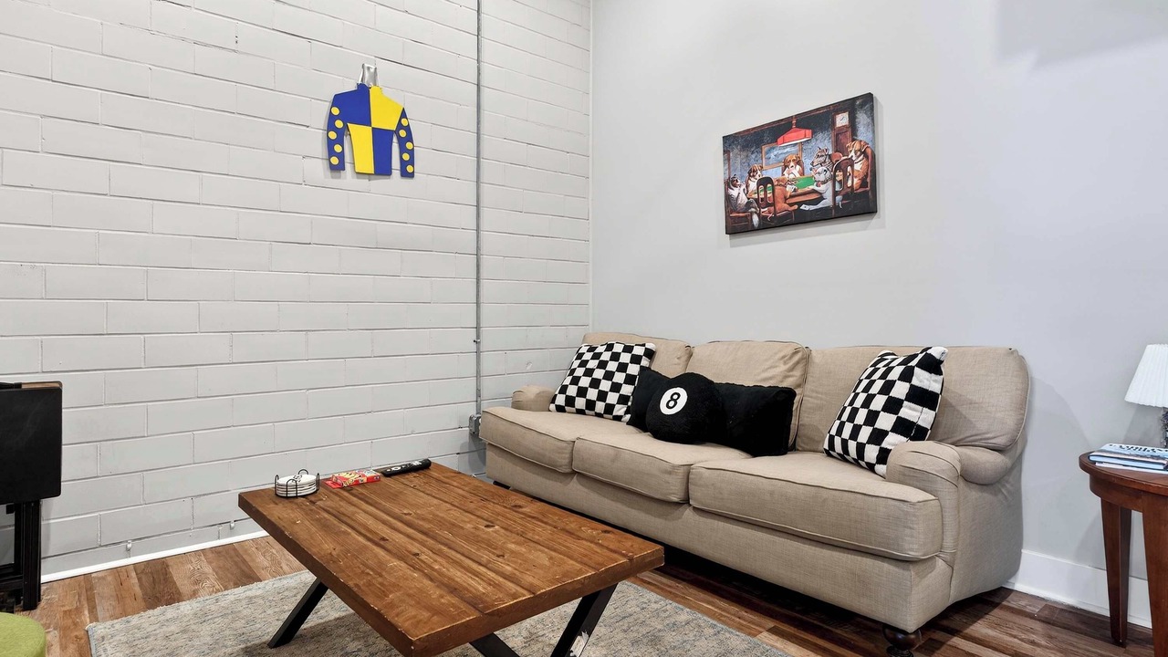 Photo of Livingroom in Taylor Berry