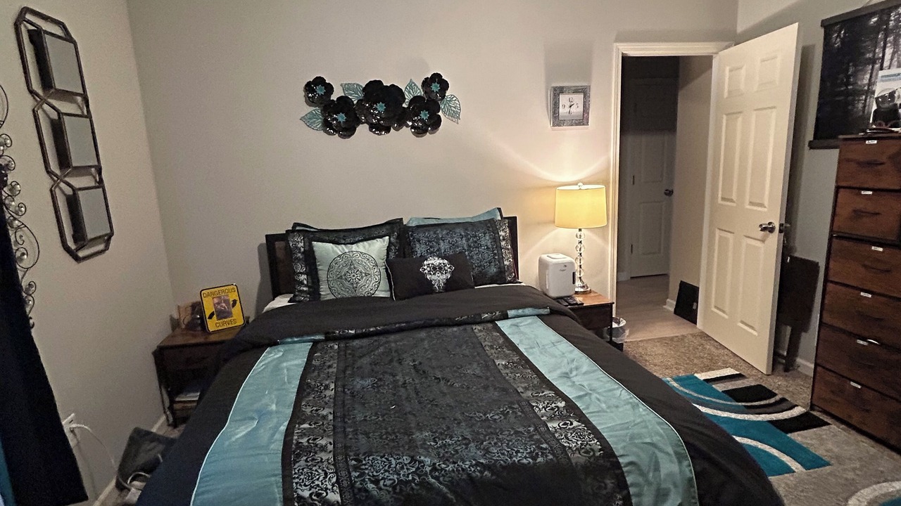 Photo of Bedroom in Independence