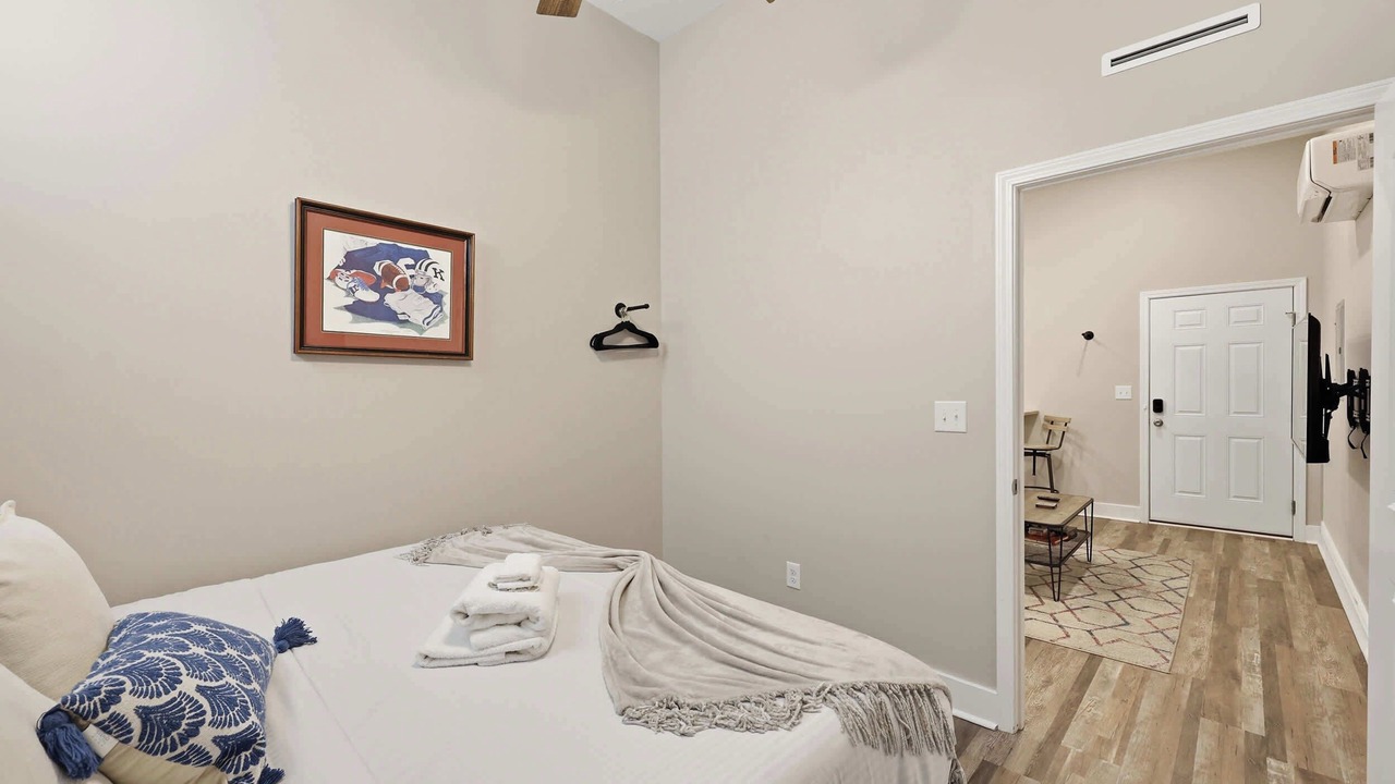 Photo of Bedroom in Taylor Berry