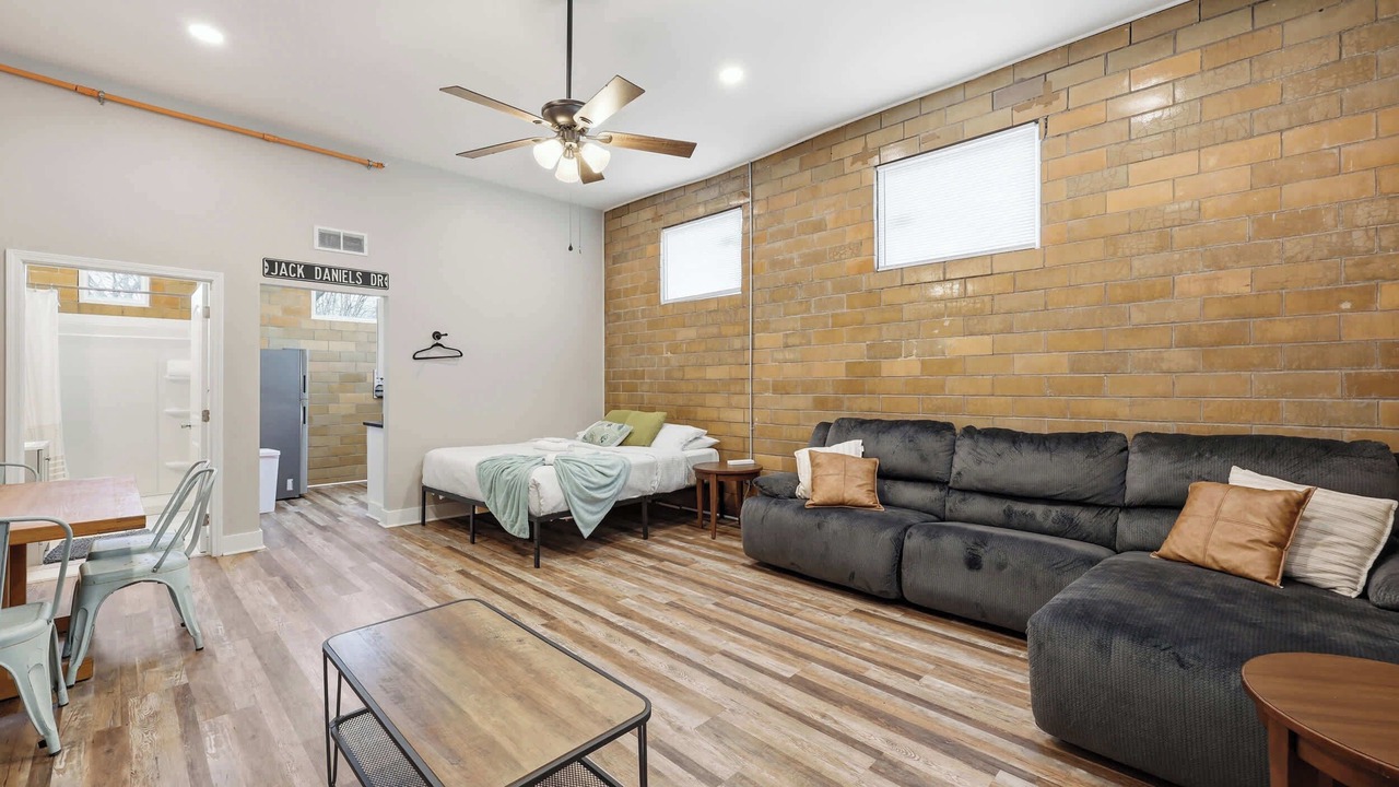 Photo of Livingroom in Taylor Berry
