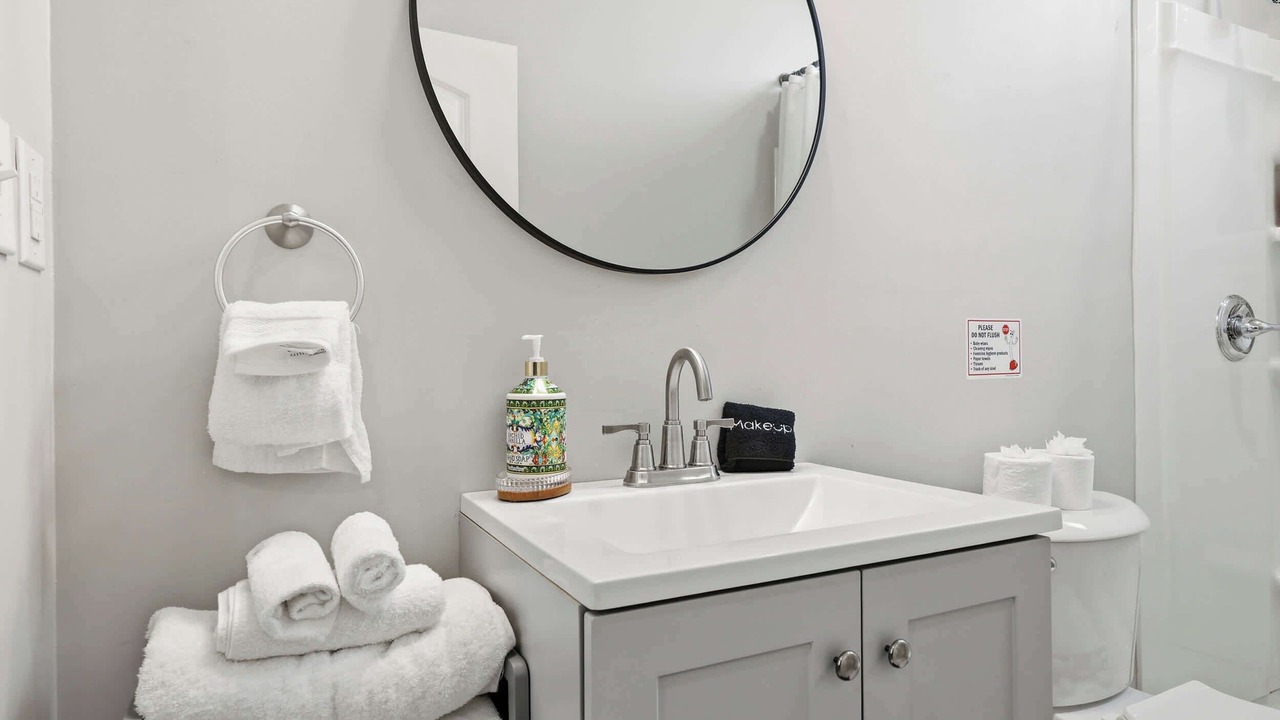 Photo of Bathroom in Taylor Berry