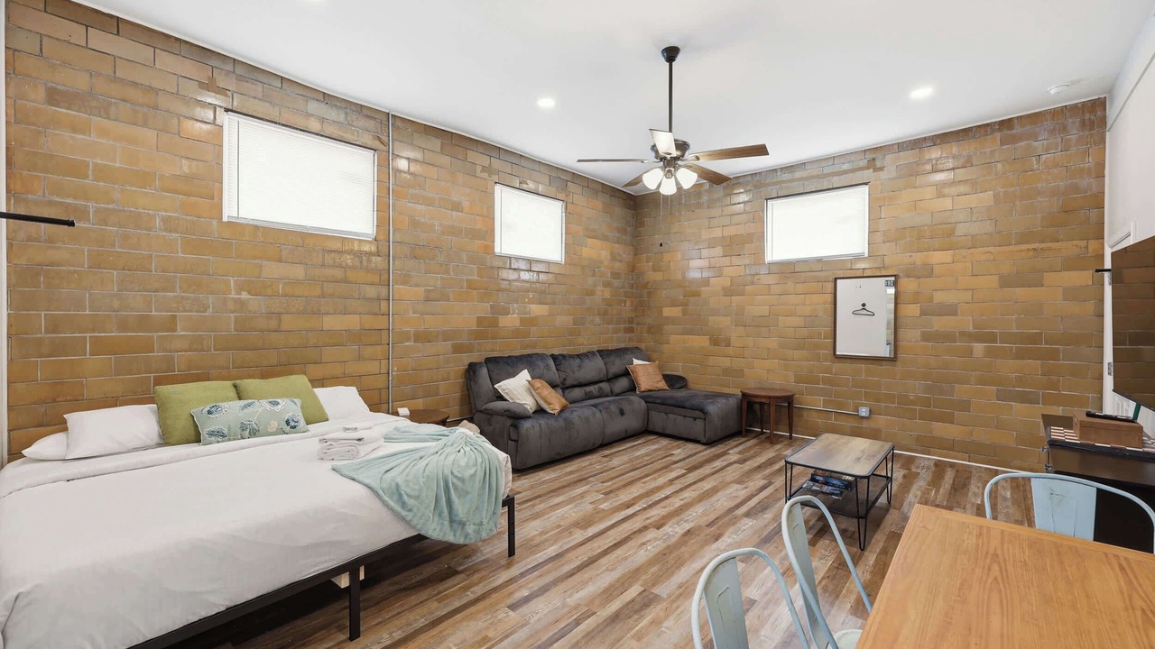 Photo of Bedroom in Taylor Berry