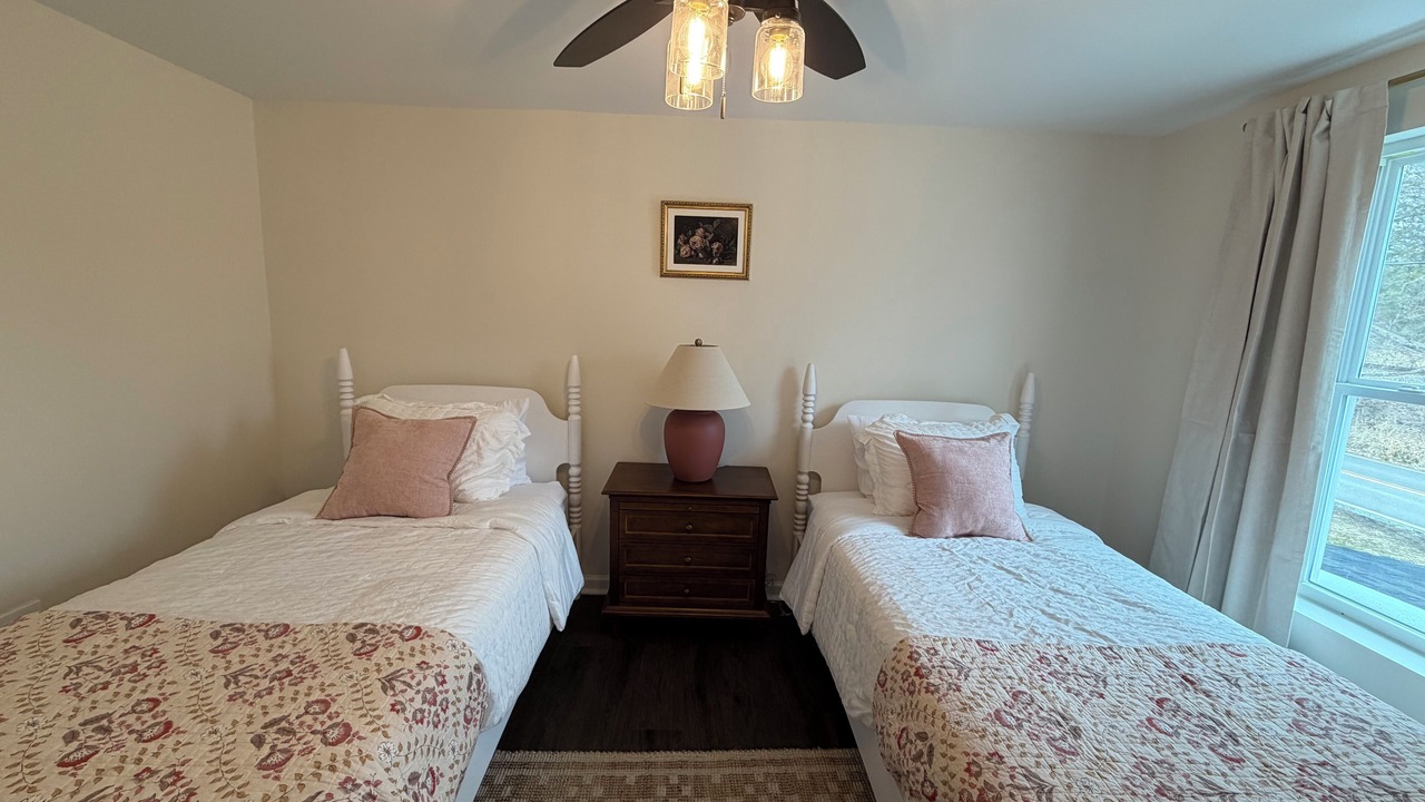 Photo of Bedroom in Coxs Creek