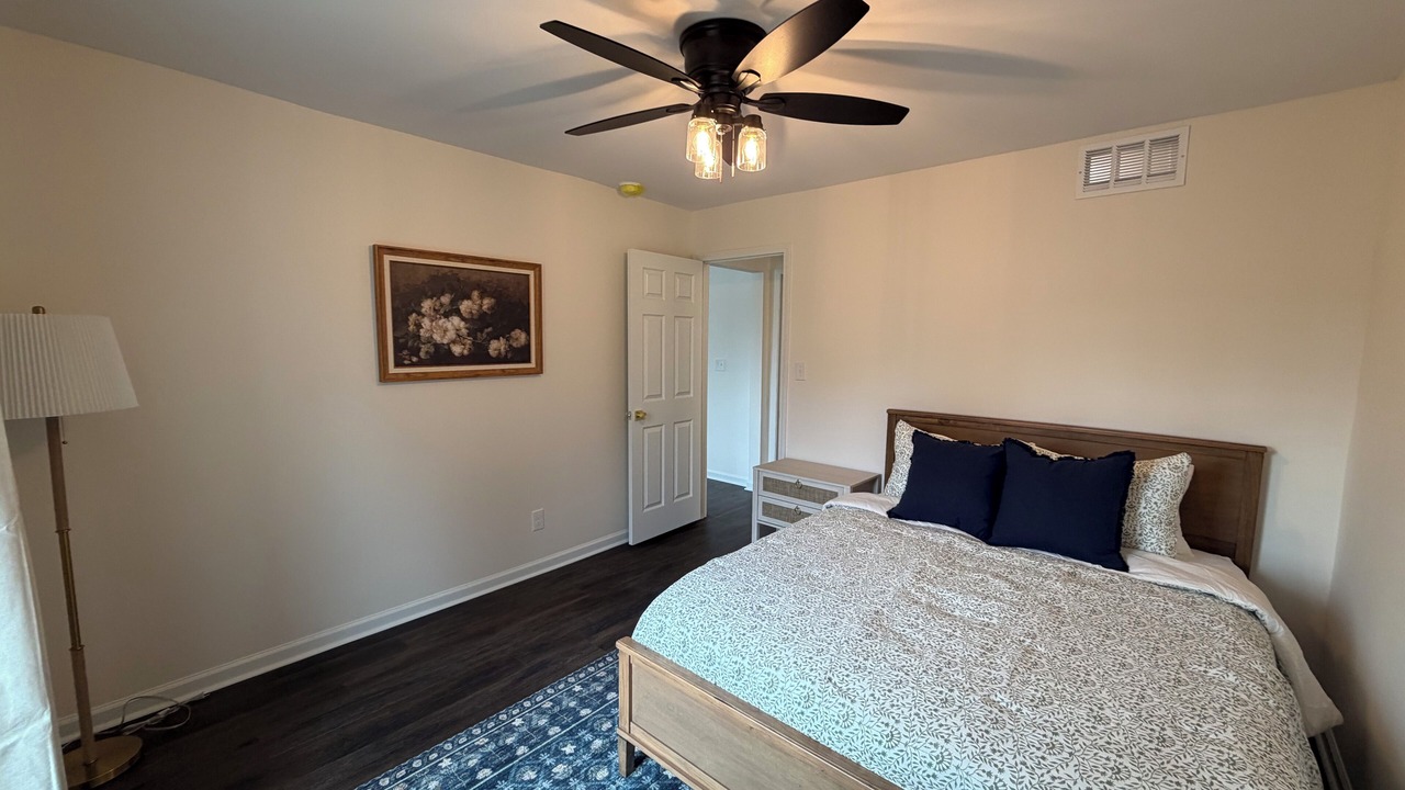 Photo of Bedroom in Coxs Creek