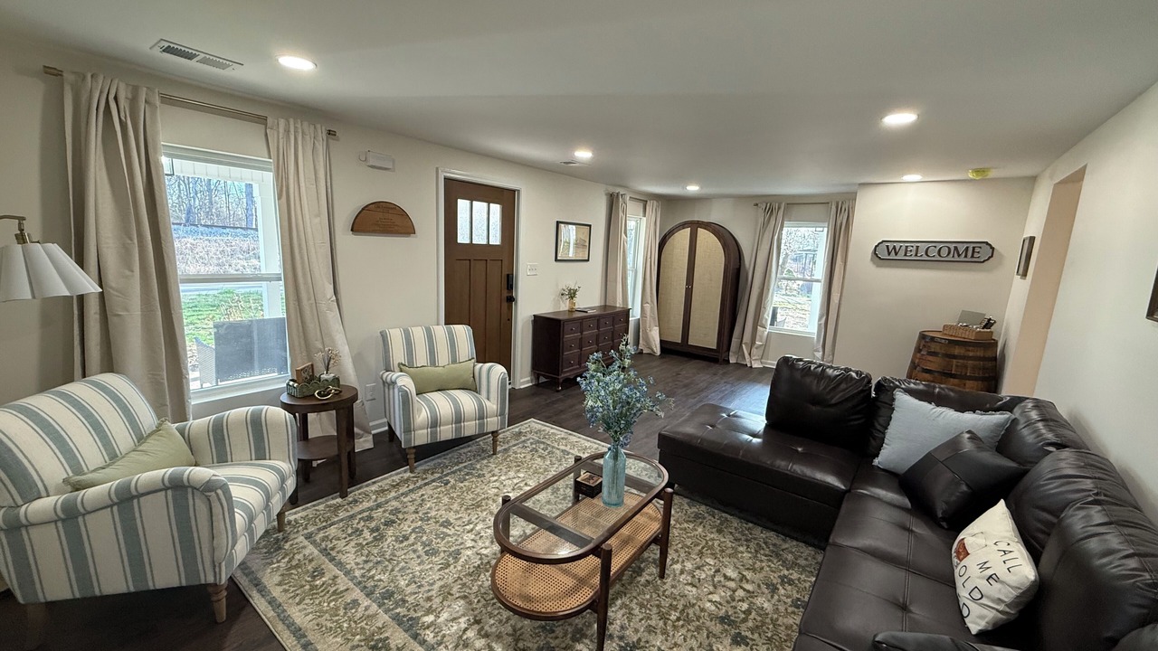 Photo of Livingroom in Coxs Creek