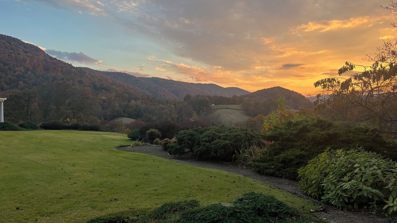 Photo of Outdoor in Newcomb