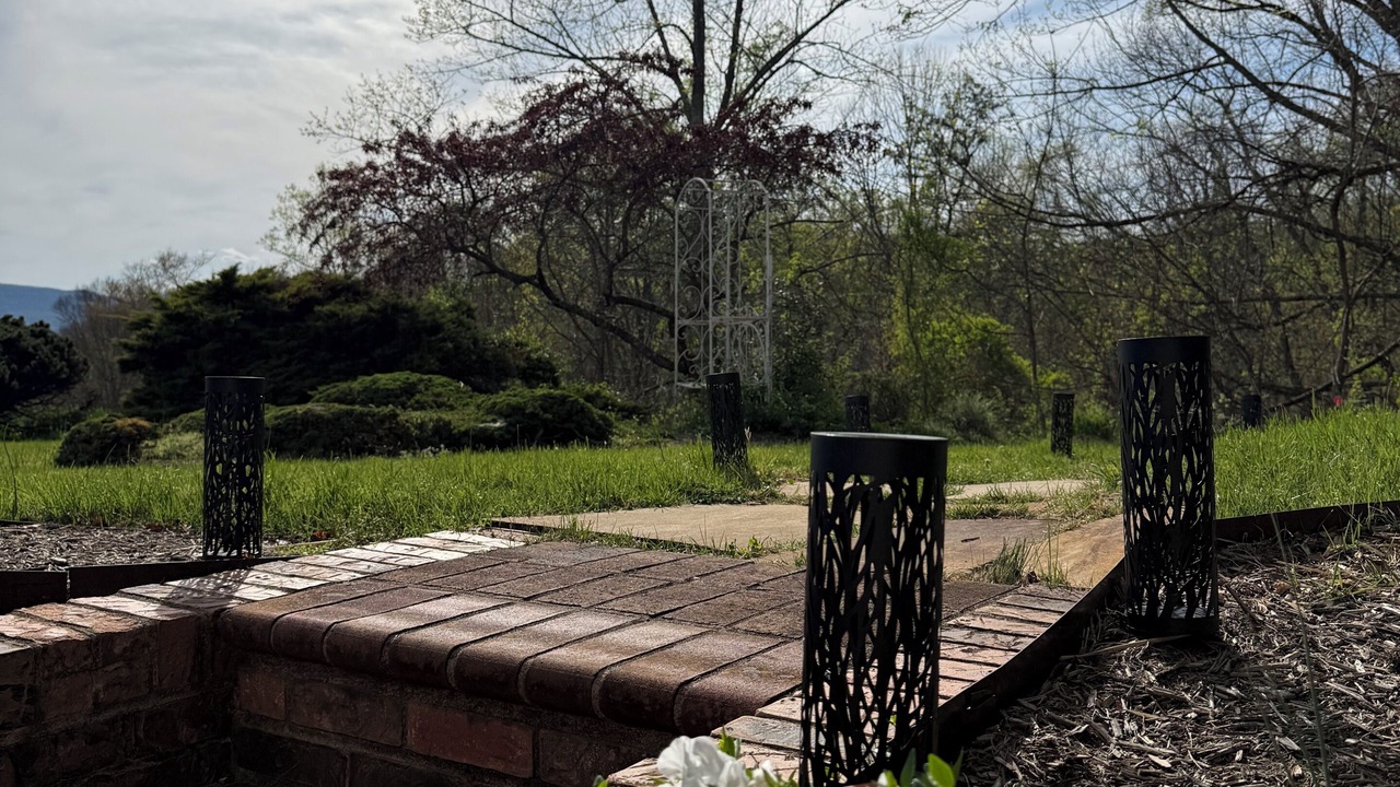 Photo of Outdoor in Newcomb