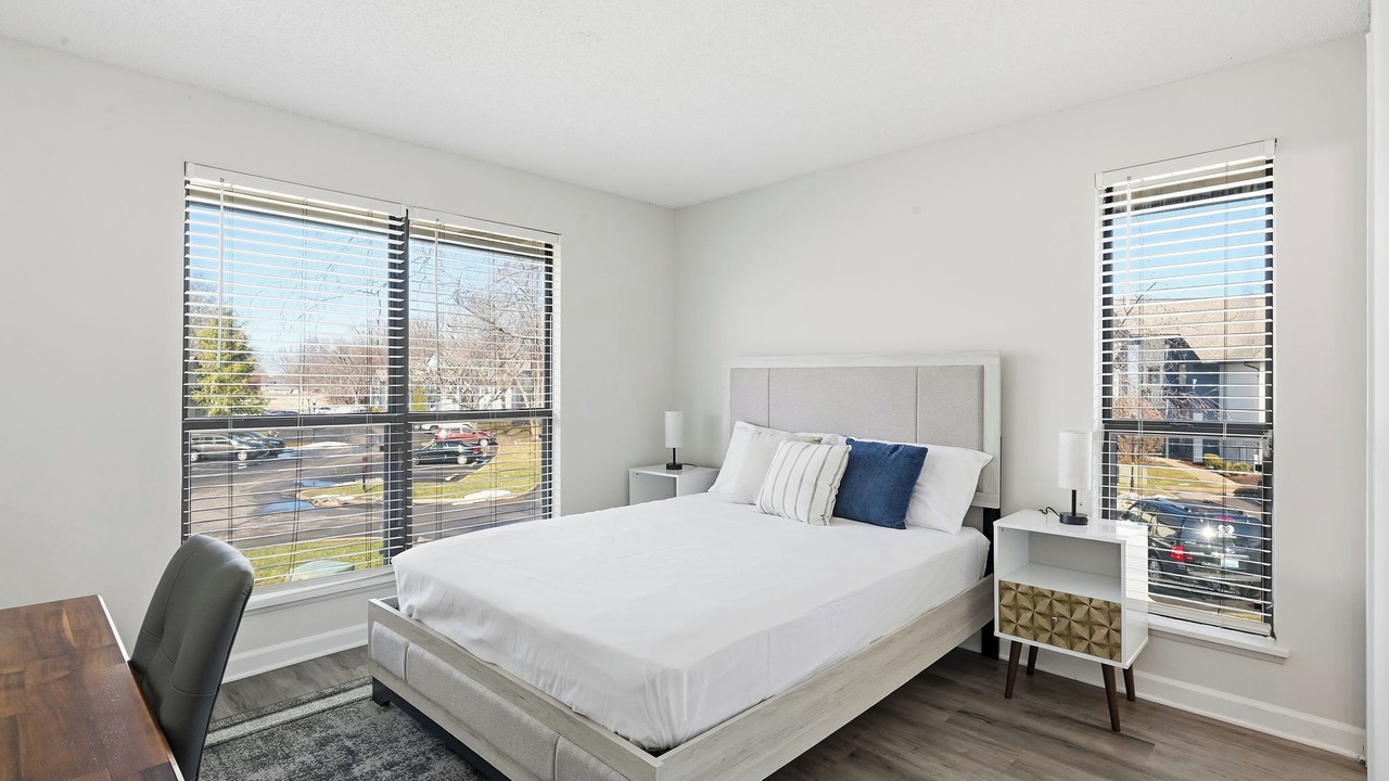 Photo of Bedroom in Hurstbourne Acres