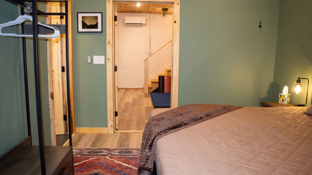 Photo of Bedroom in Rogers
