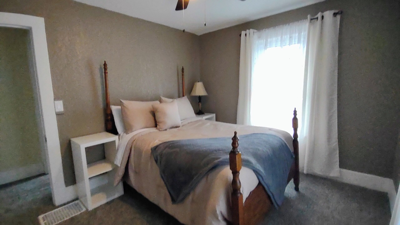 Photo of Bedroom in Robinson