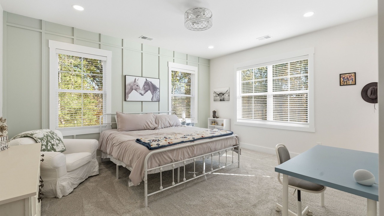 Photo of Bedroom in Buechel