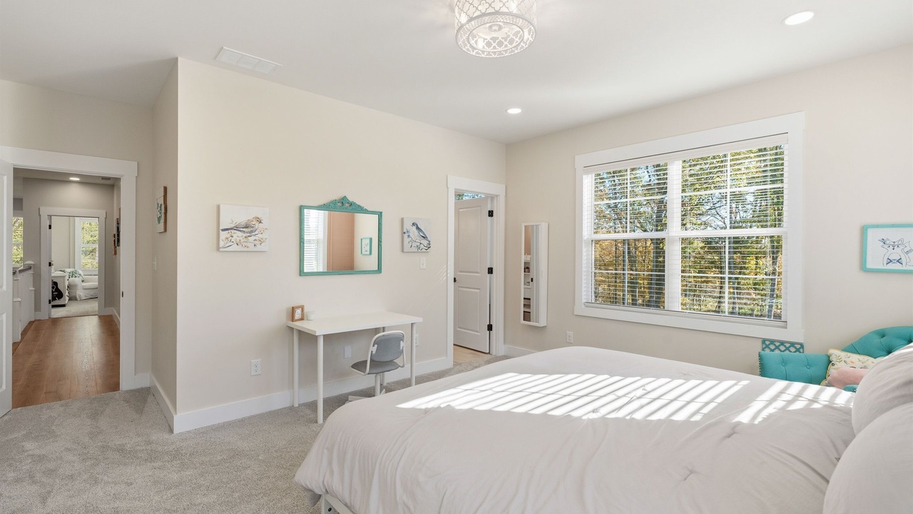 Photo of Bedroom in Buechel