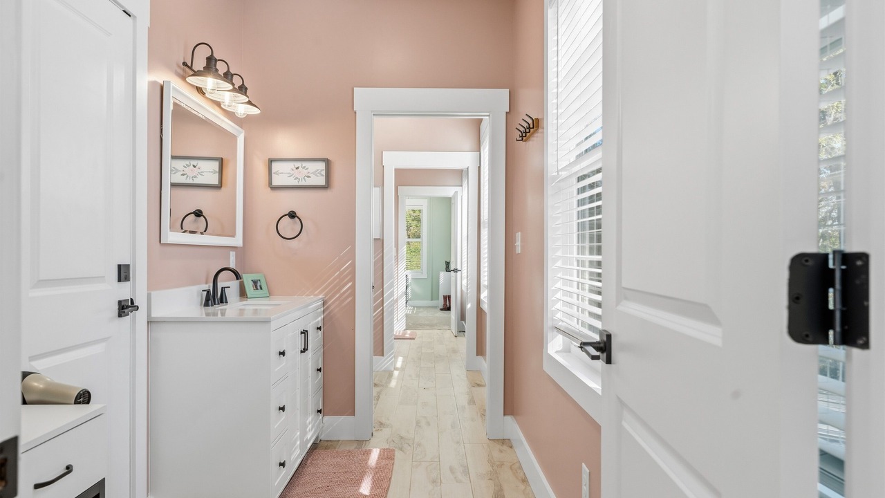 Photo of Others in Buechel
