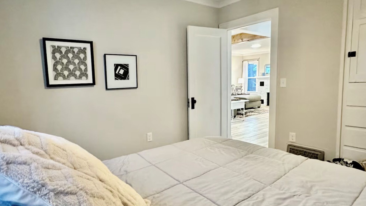 Photo of Bedroom in Maryville