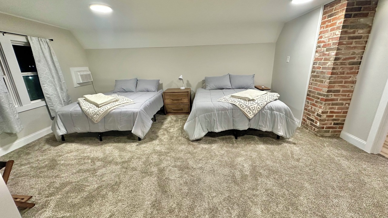 Photo of Bedroom in Maryville