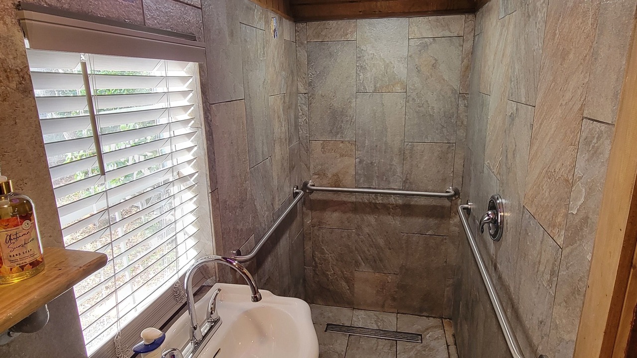 Photo of Bathroom in Sneads Ferry