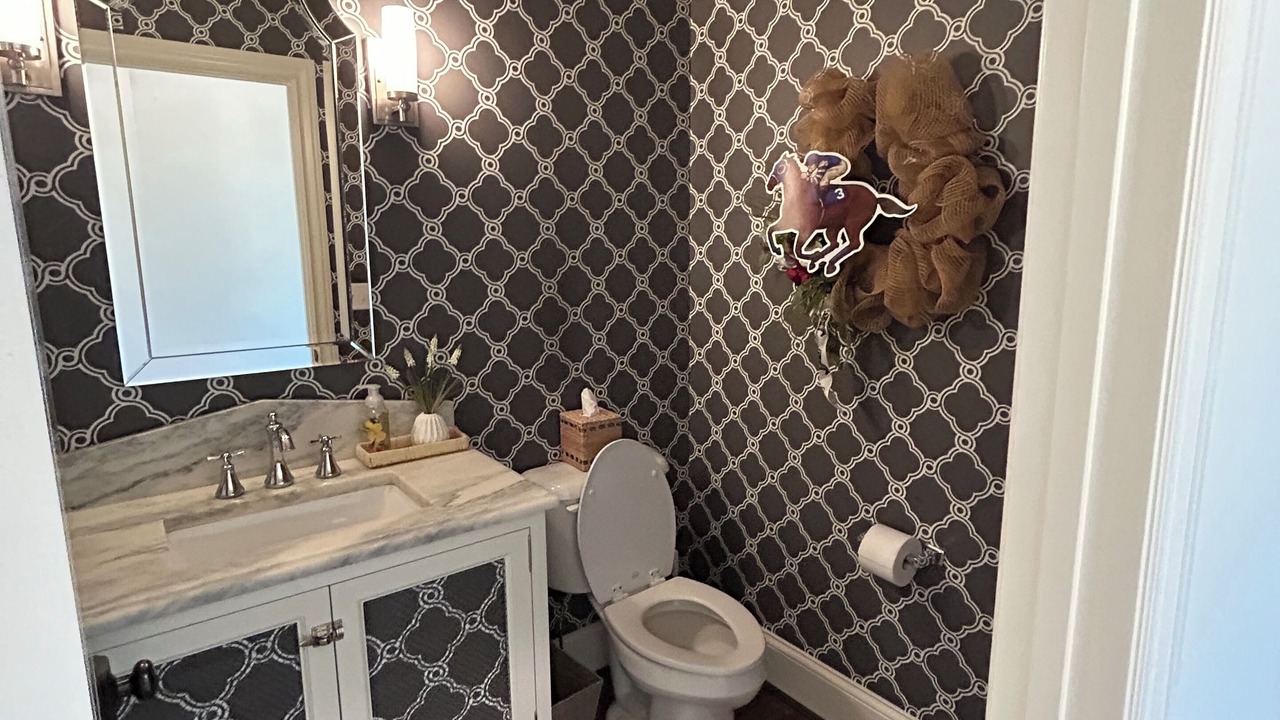 Photo of Bathroom in Prospect