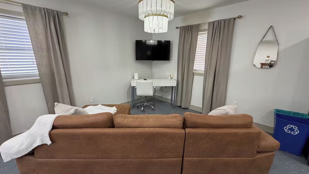 Photo of Livingroom in Turner Park