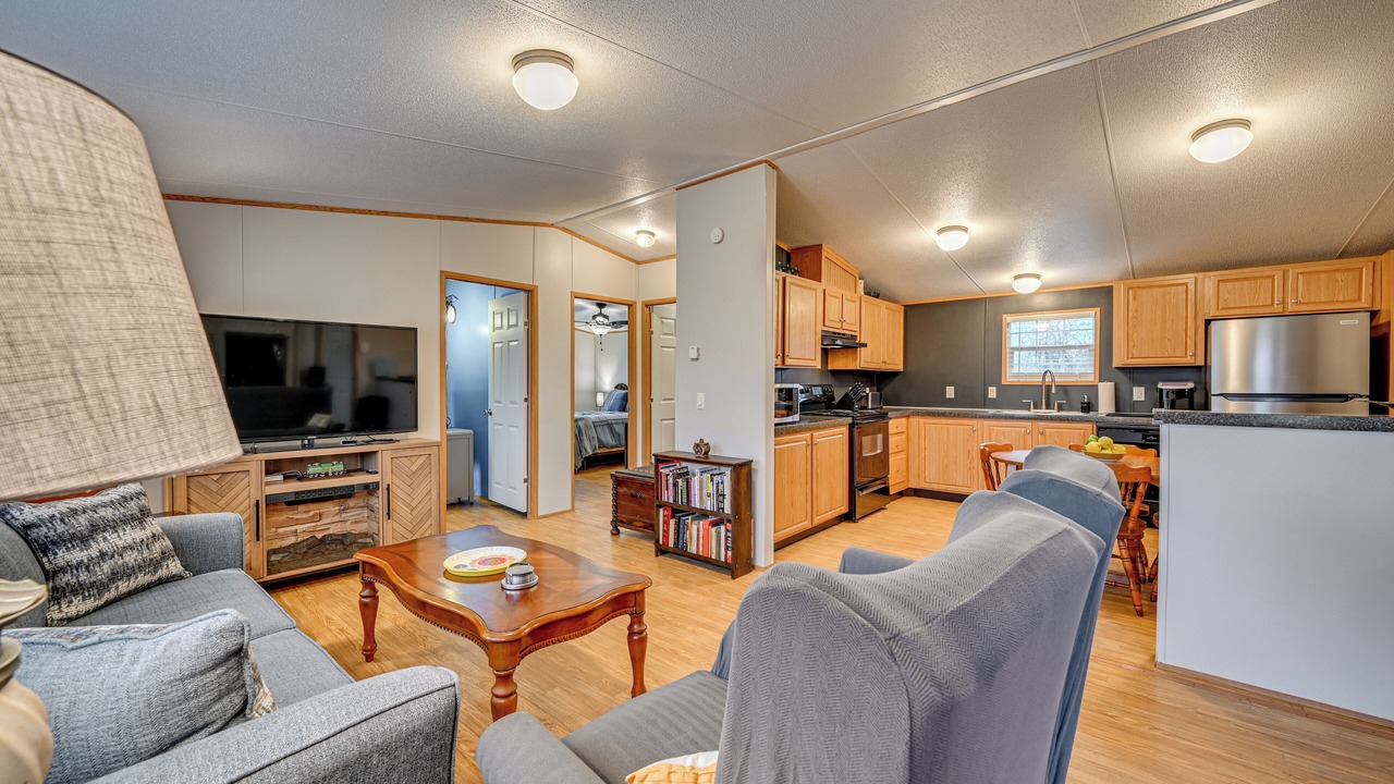Photo of Livingroom in Bronston