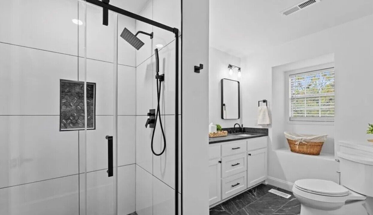 Photo of Bathroom in Bella Vista