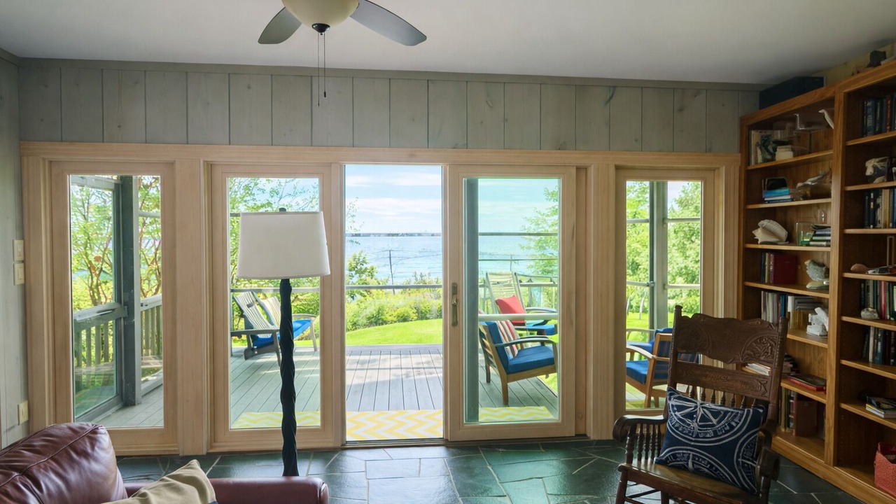 Photo of Livingroom in Swansboro