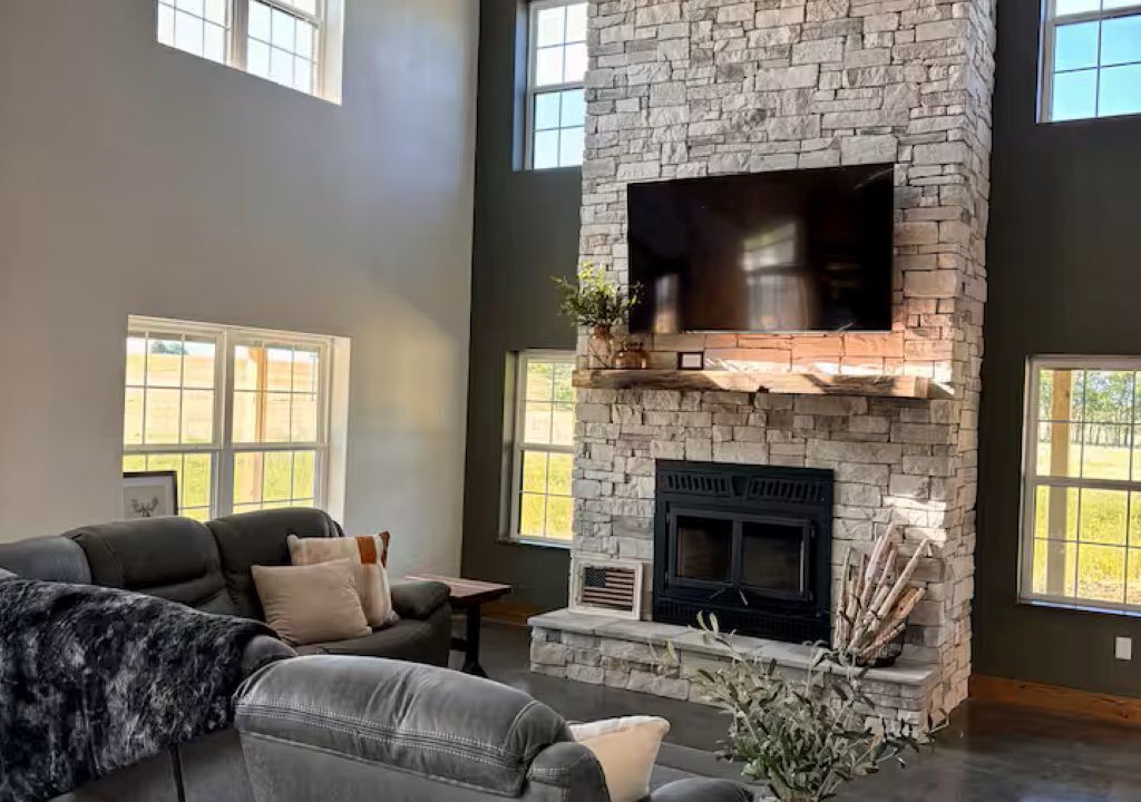 Photo of Livingroom in Centerville