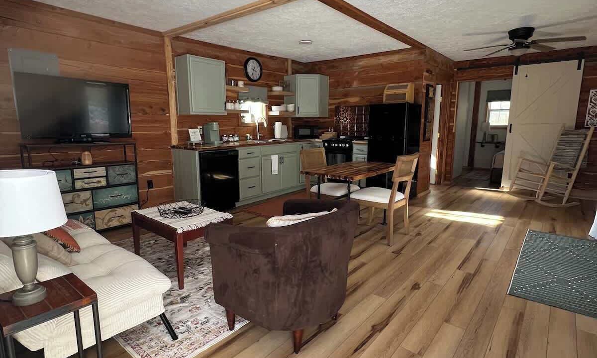 Photo of Livingroom in Sugar Tree